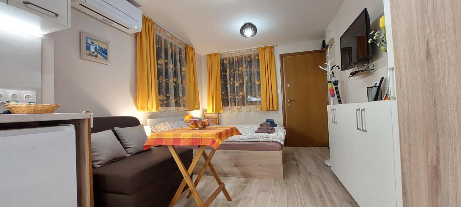 Studio Galileo Burgas City Exterior foto